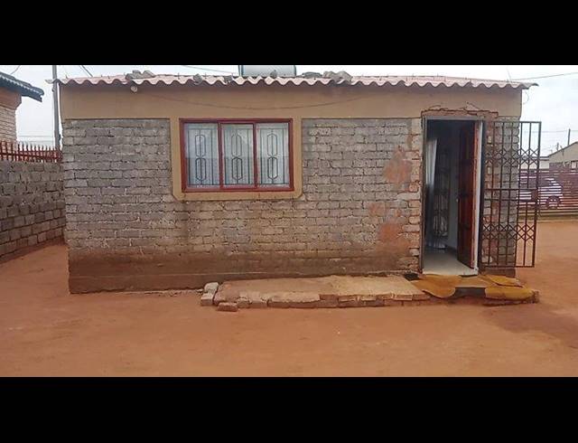 1 BEDROOM HOUSE FOR SALE IN DUDUZA
